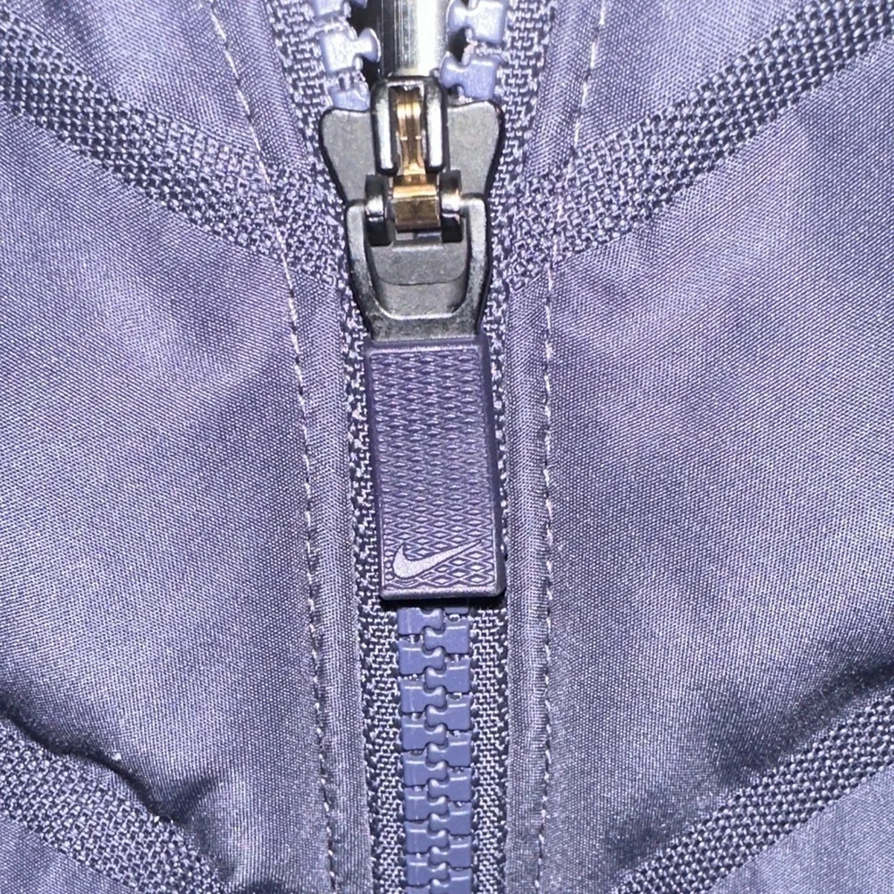 Nike Aeroloft Women's Dark Gray Puffer Vest